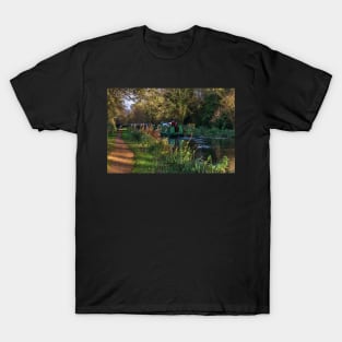 Traffic On The Kennet and Avon Canal T-Shirt